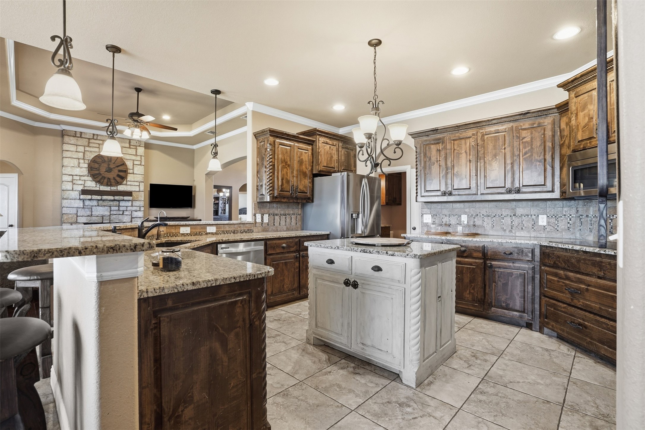 162 Ellis Spring Drive Weatherford TX 76085