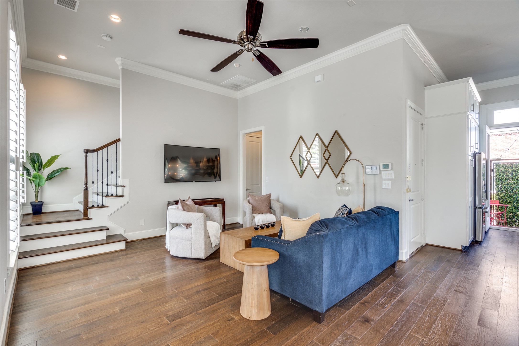 1729 G Avenue Plano TX 75074
