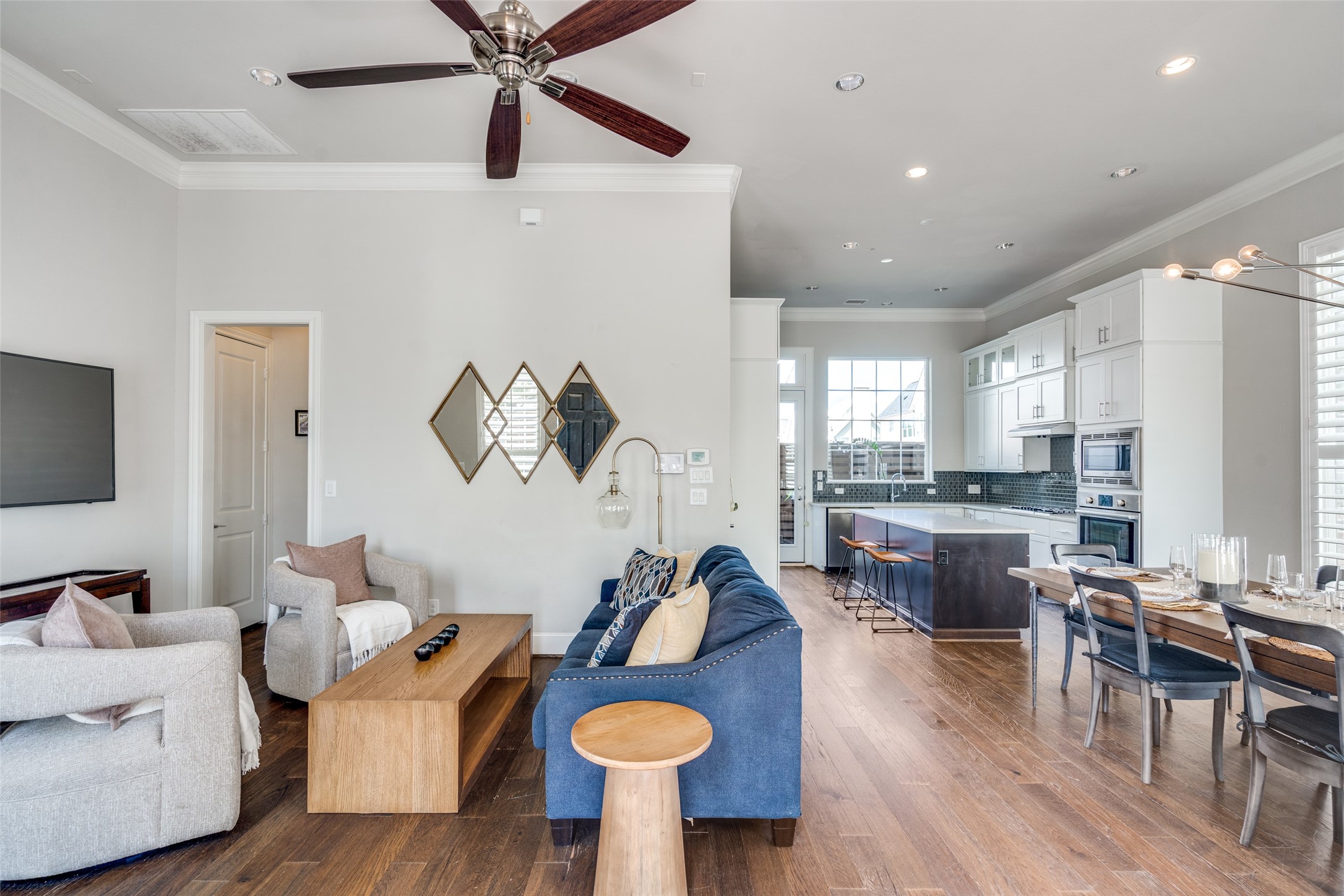 1729 G Avenue Plano TX 75074