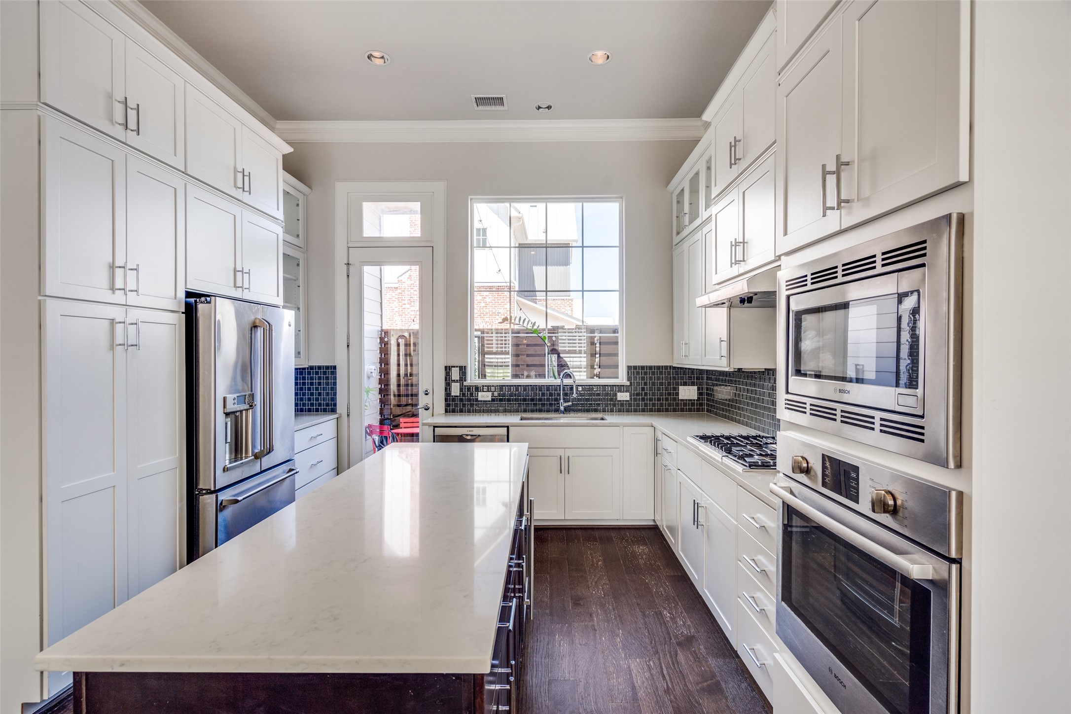 1729 G Avenue Plano TX 75074