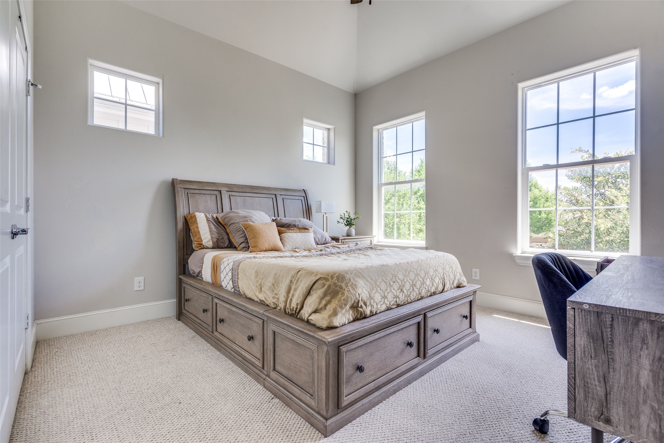 1729 G Avenue Plano TX 75074