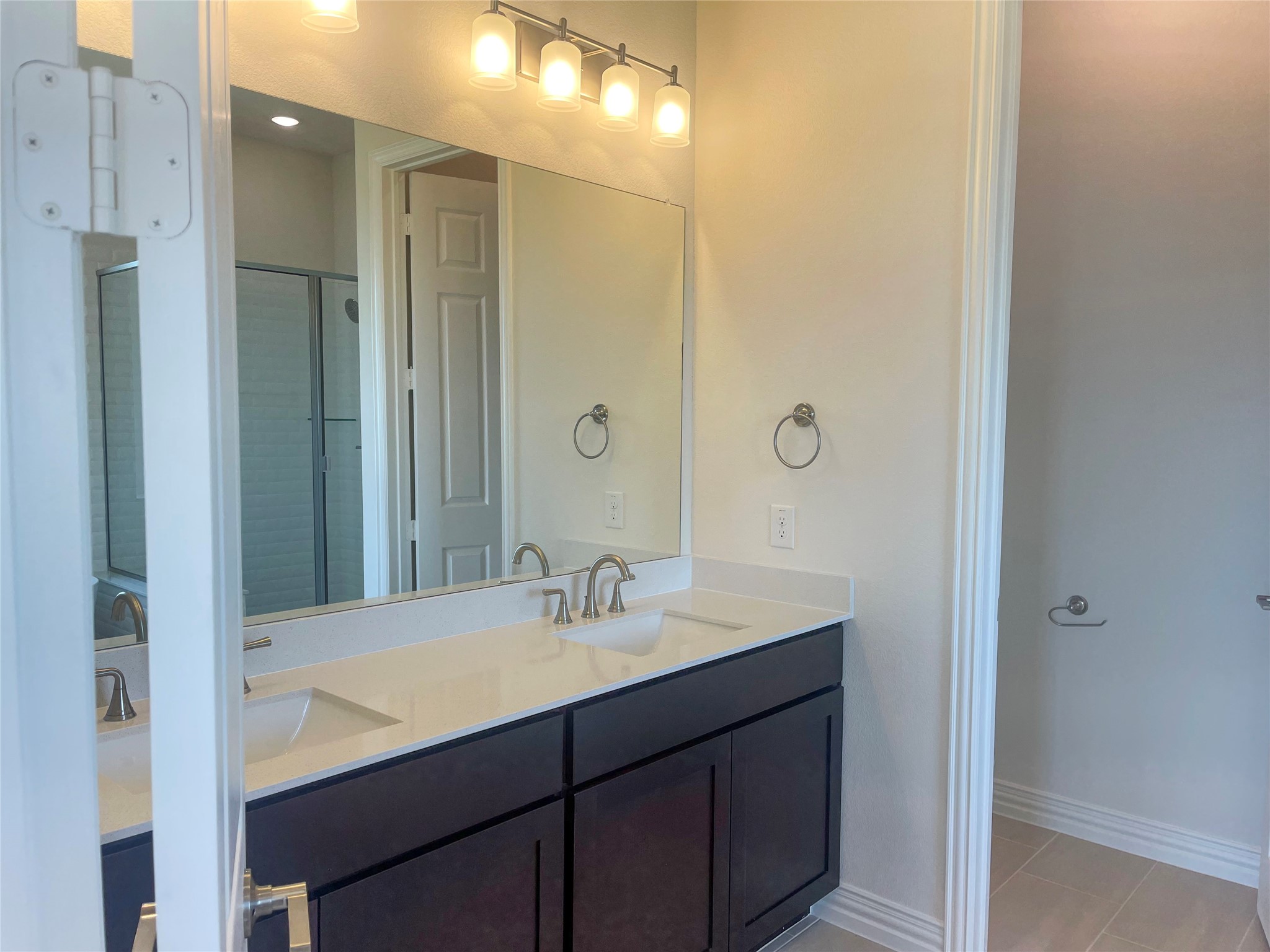 221 Marie Lane Waxahachie TX 75167