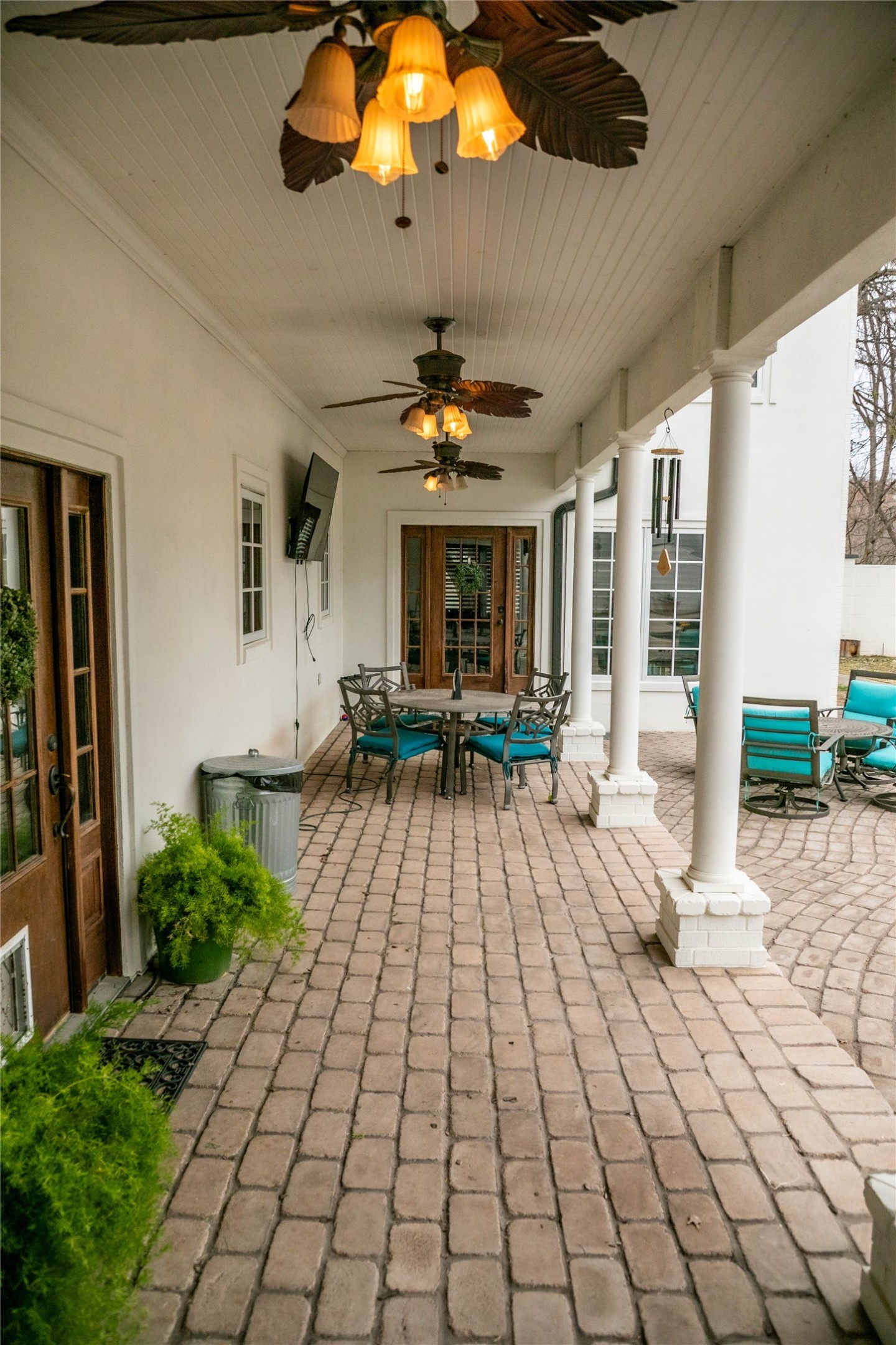 917 East Street Graham TX 76450