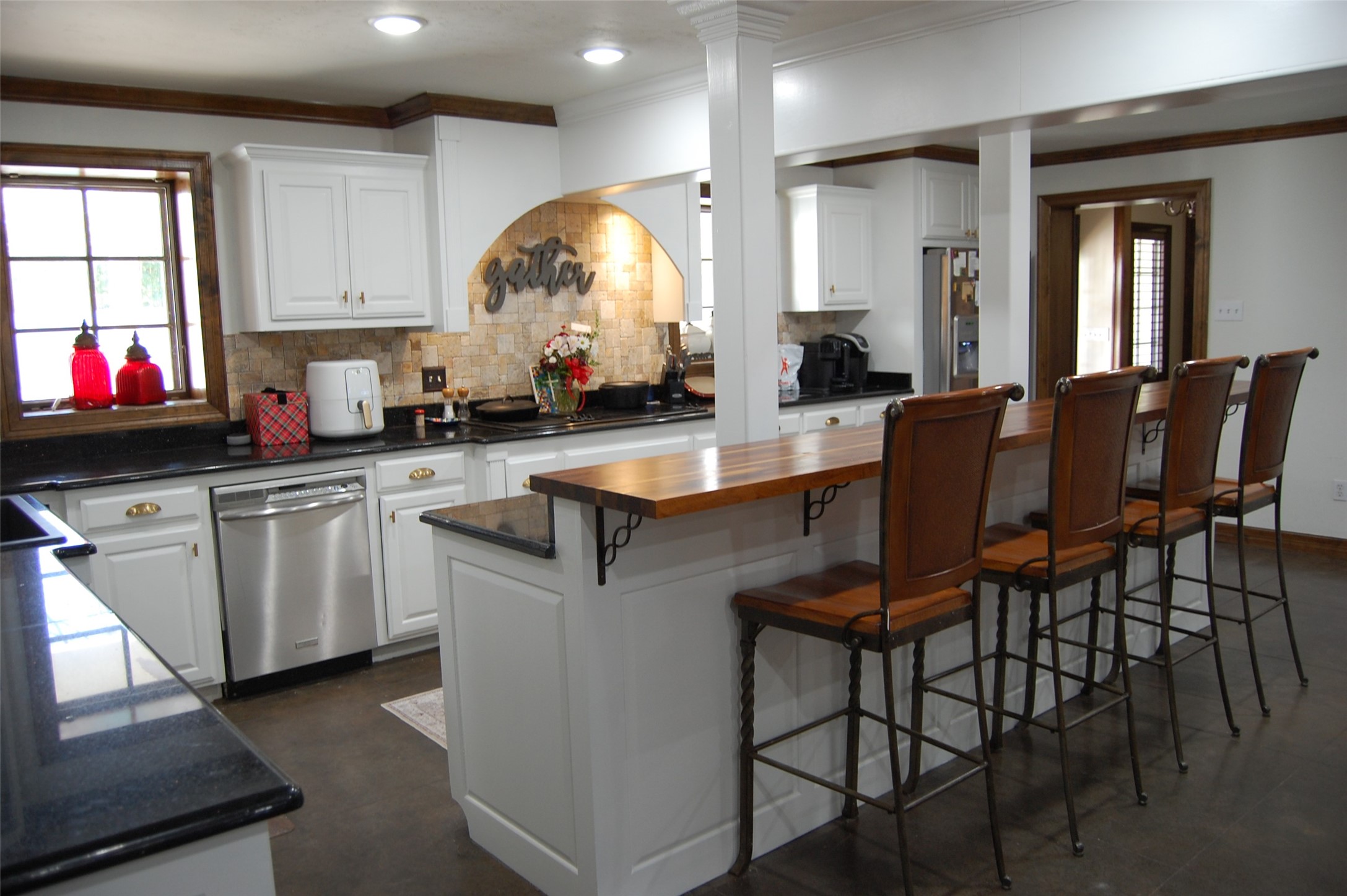 917 East Street Graham TX 76450