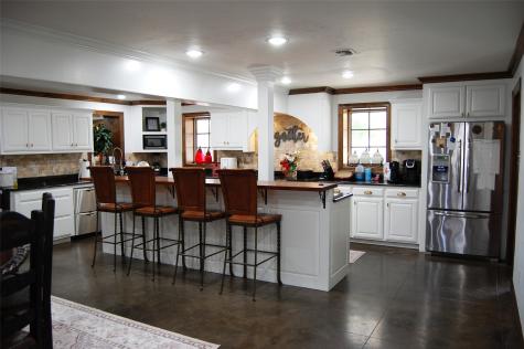 917 East Street Graham TX 76450