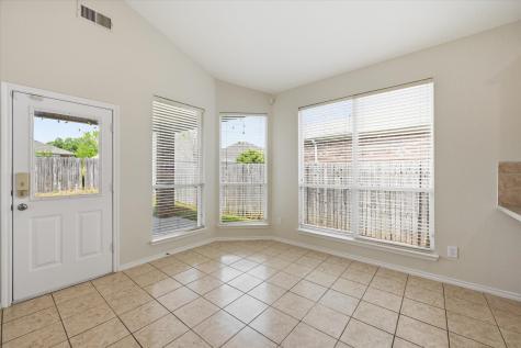 3023 Stallion Crossing Irving TX 75060