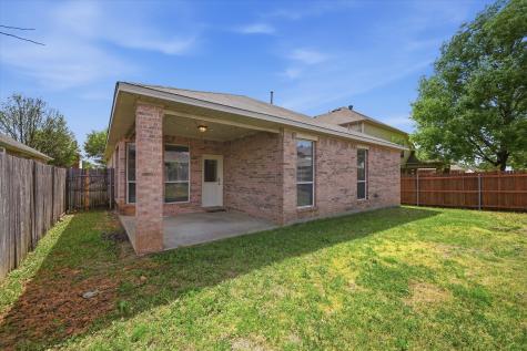 3023 Stallion Crossing Irving TX 75060