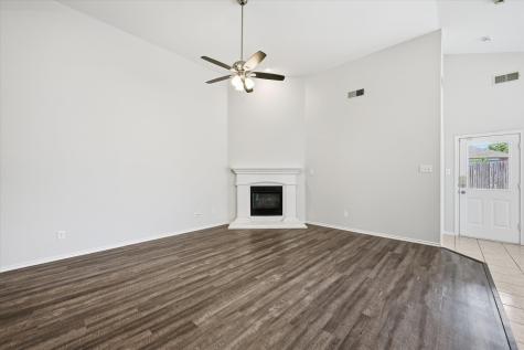 3023 Stallion Crossing Irving TX 75060