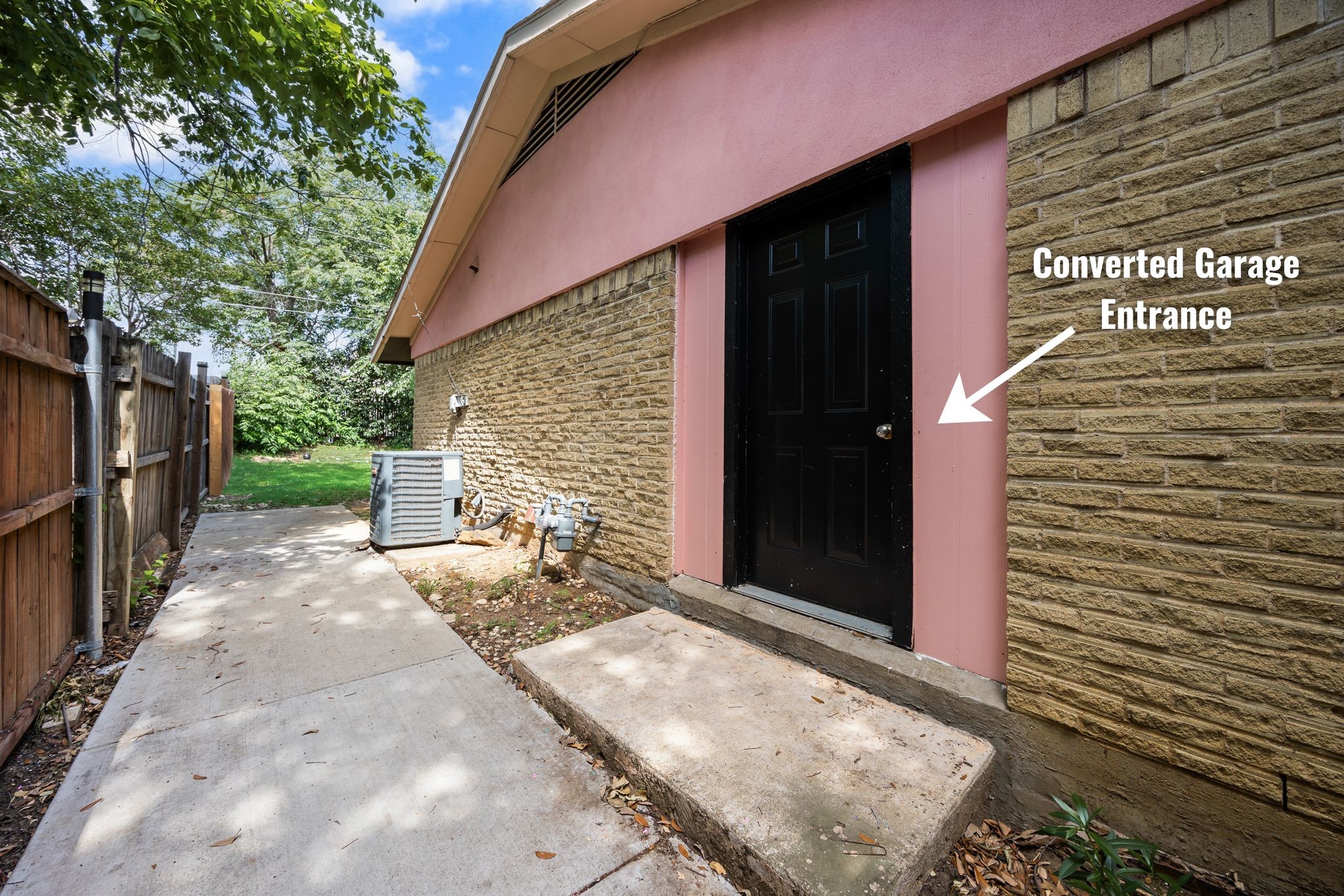 109 Ridgeway Circle Lewisville TX 75067