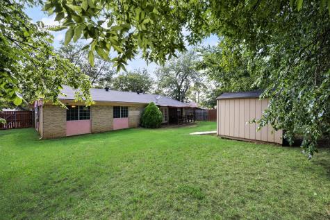 109 Ridgeway Circle Lewisville TX 75067