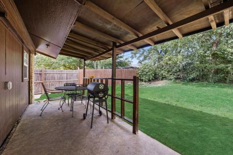 109 Ridgeway Circle Lewisville TX 75067