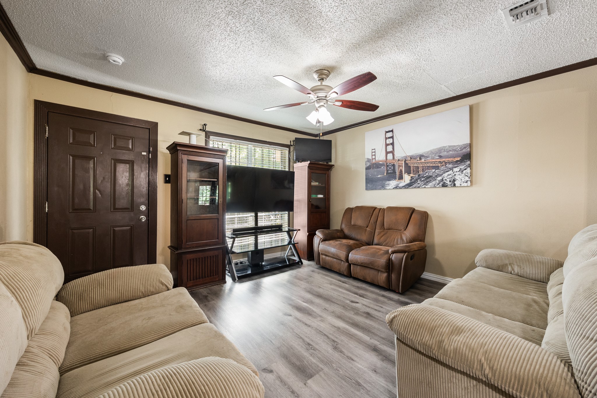 109 Ridgeway Circle Lewisville TX 75067