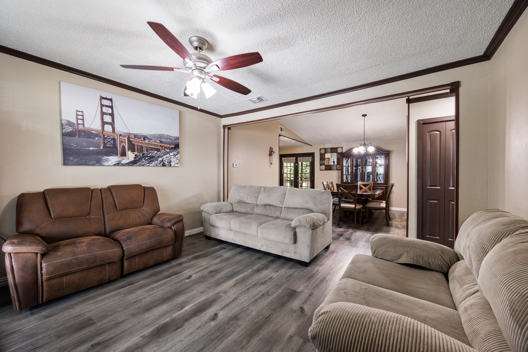 109 Ridgeway Circle Lewisville TX 75067