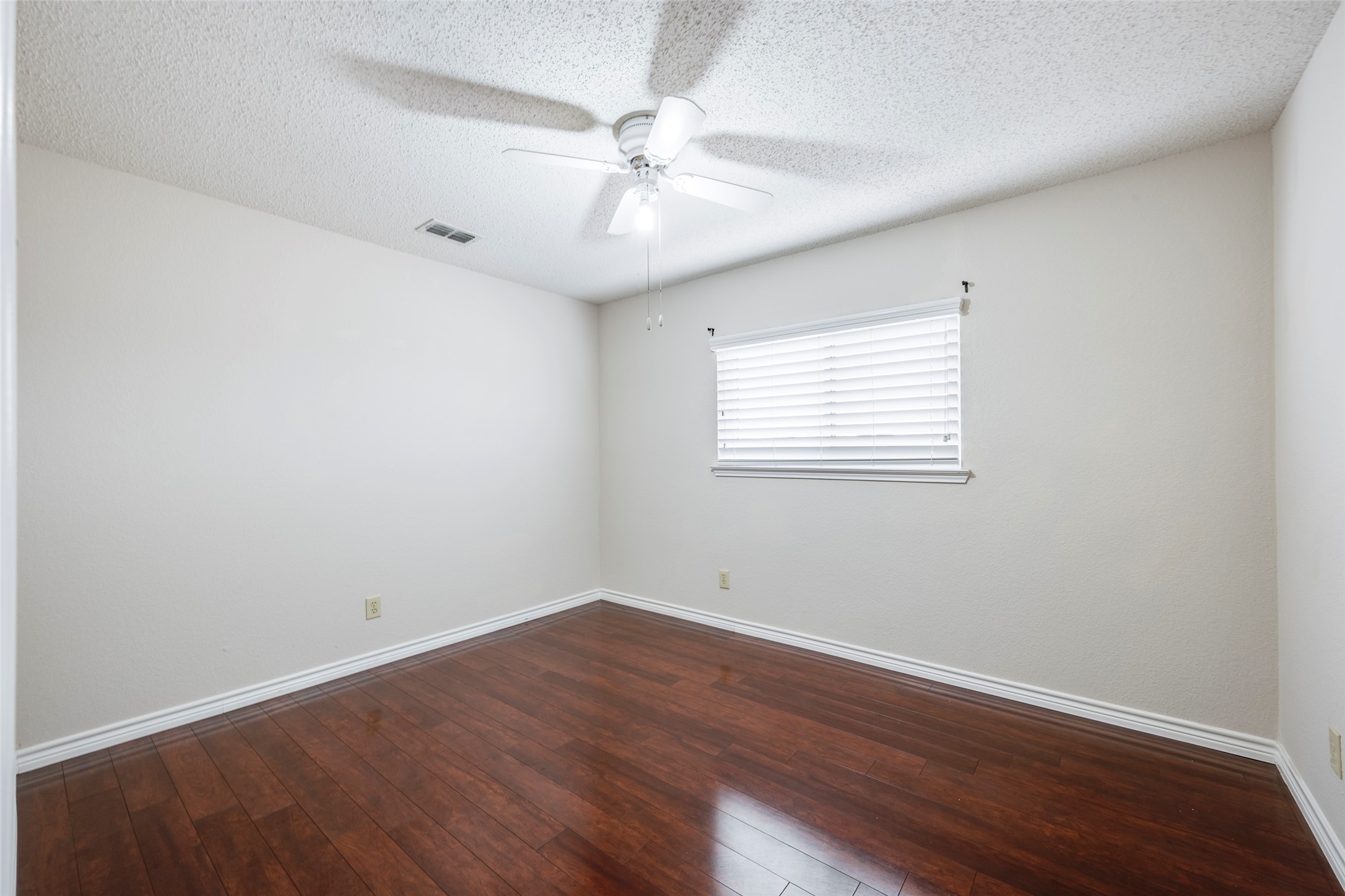 7600 Greengage Drive Fort Worth TX 76133