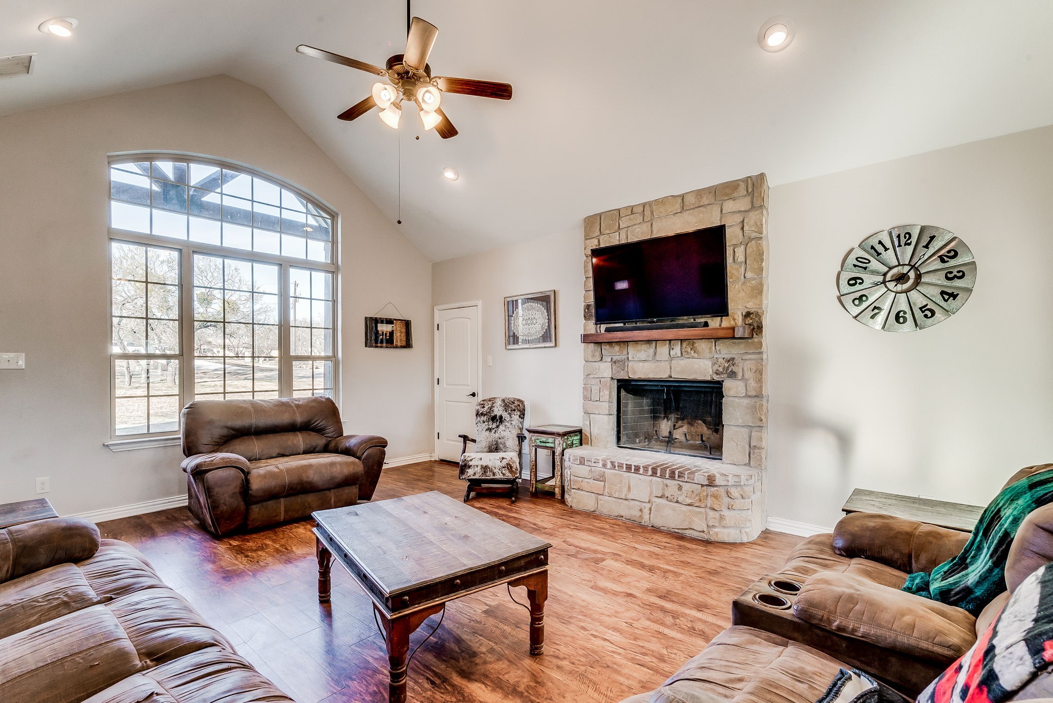 2090 River Front Court Stephenville TX 76401