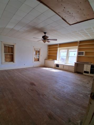 208 E 4th Street Coleman TX 76834