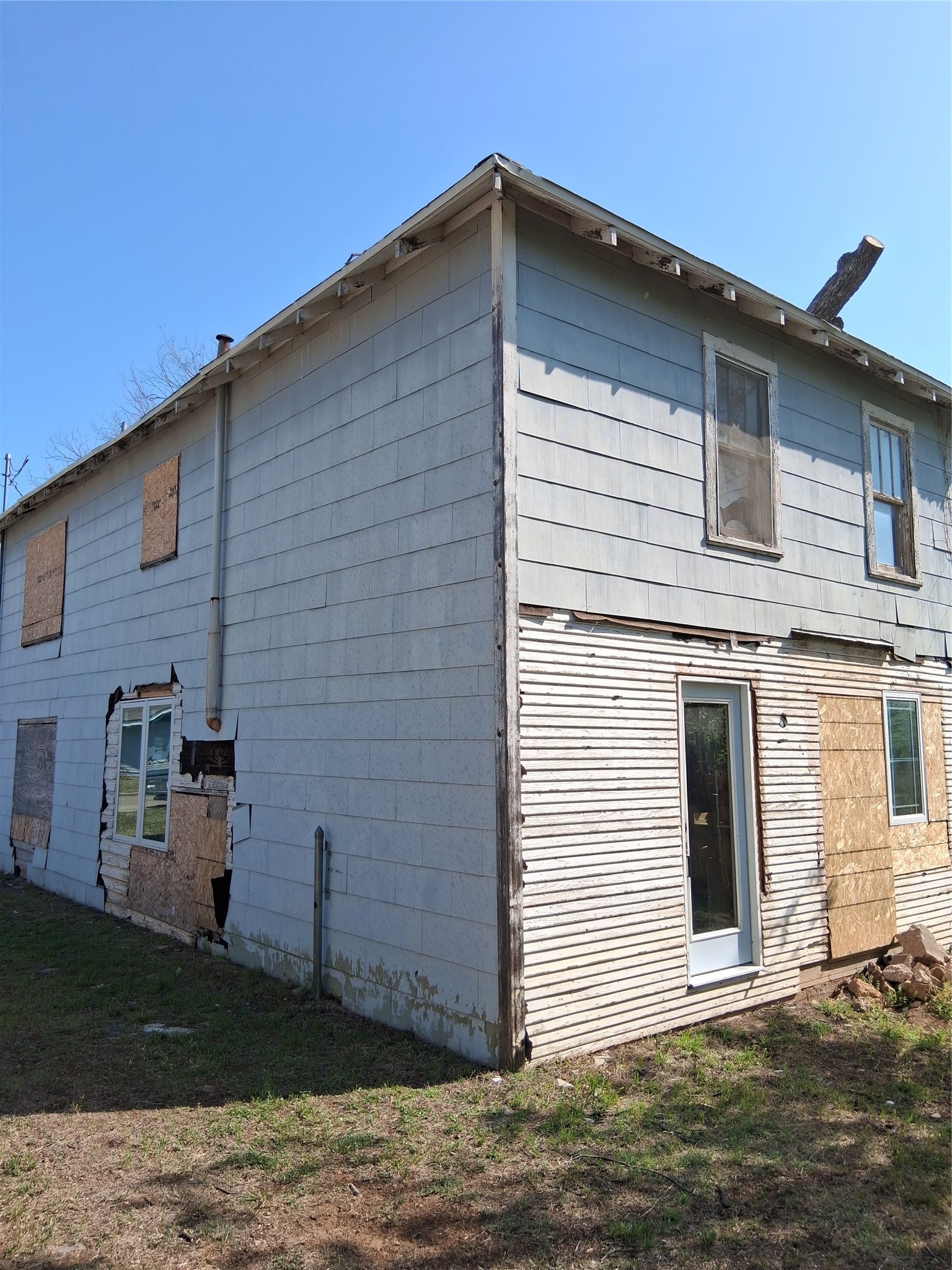 208 E 4th Street Coleman TX 76834