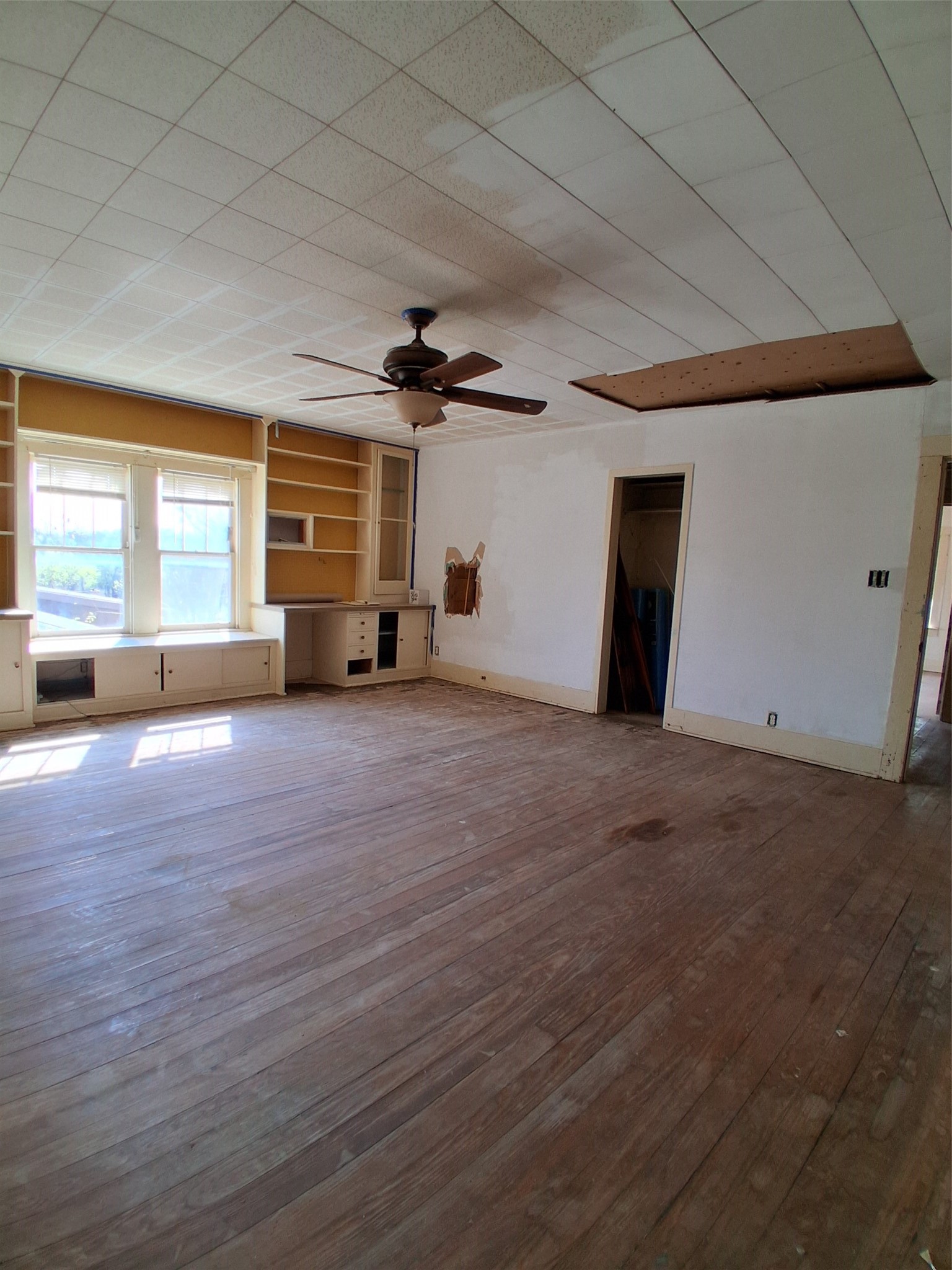 208 E 4th Street Coleman TX 76834