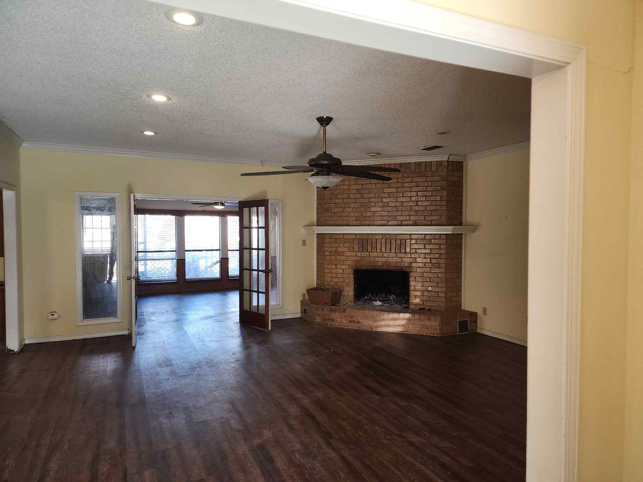 1316 Edna Street Commerce TX 75428