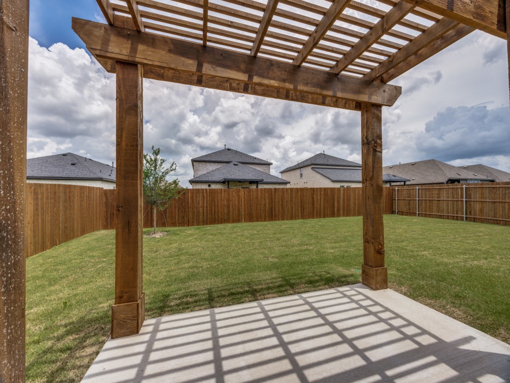 2411 Stonebriar Lane Sherman TX 75092