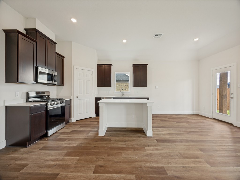 2411 Stonebriar Lane Sherman TX 75092