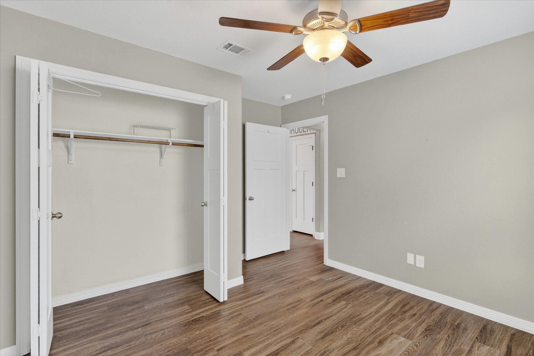 505 Heritage Trail Burleson TX 76028