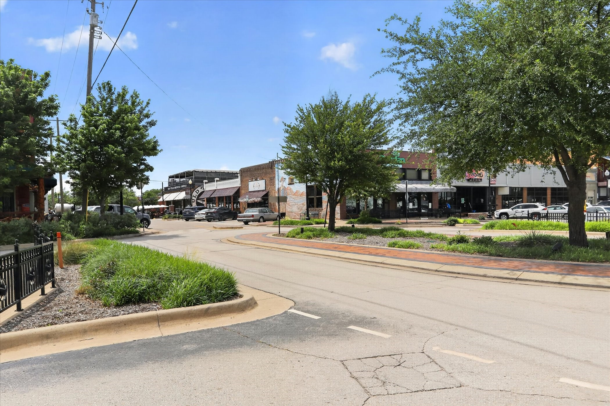 505 Heritage Trail Burleson TX 76028