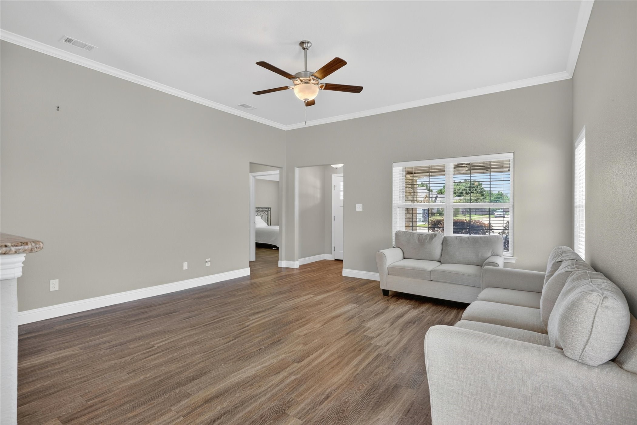 505 Heritage Trail Burleson TX 76028