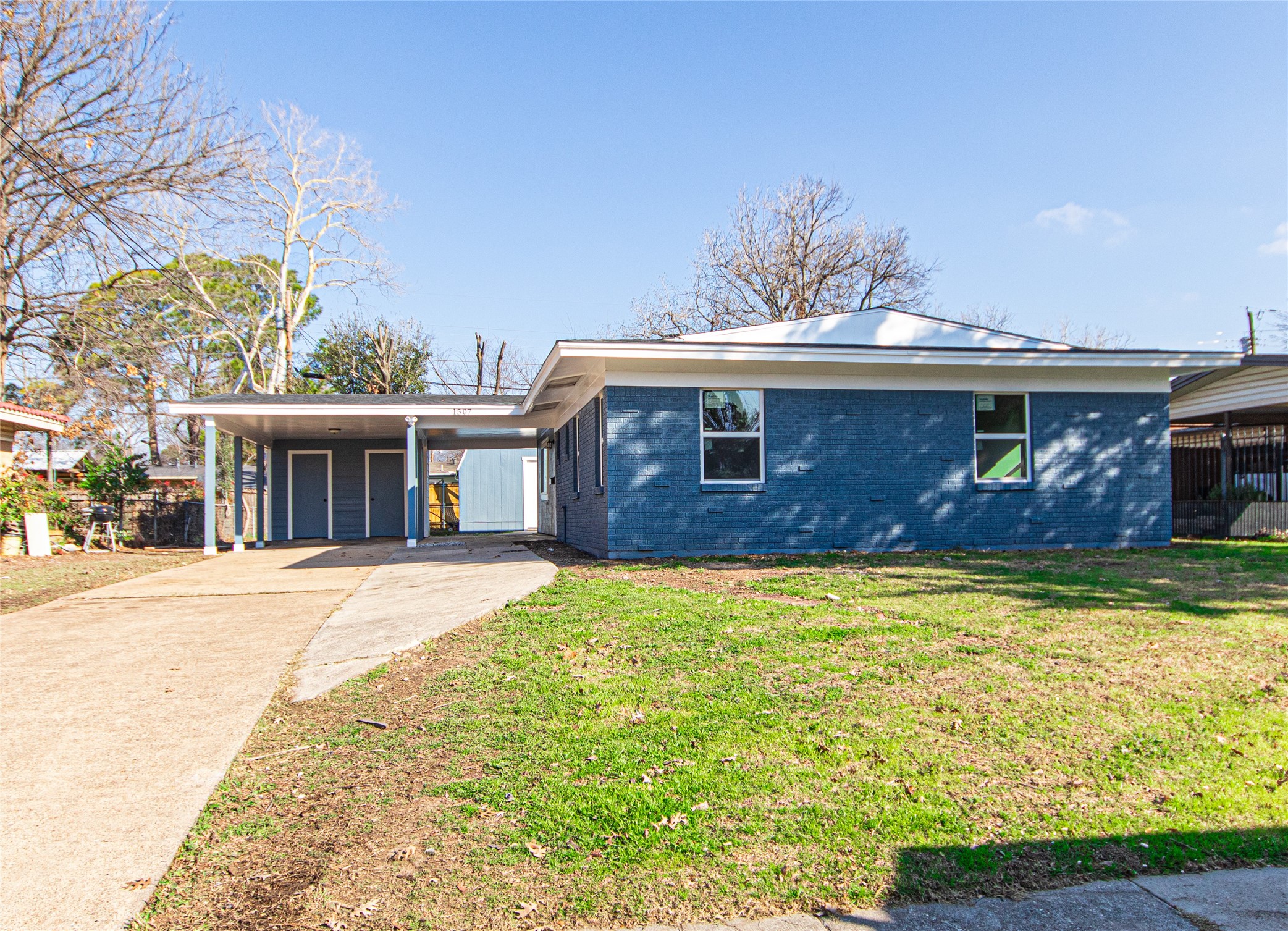 1507 Park Place Irving TX 75061