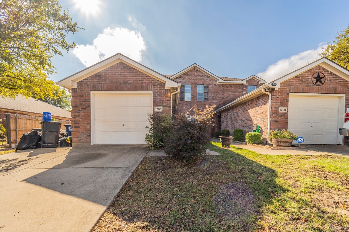 1788 Lago Vista Little Elm TX 75068