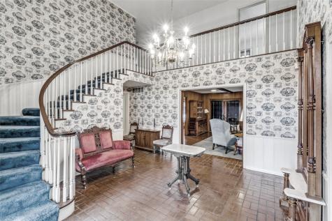 6555 Dartbrook Drive Dallas TX 75254