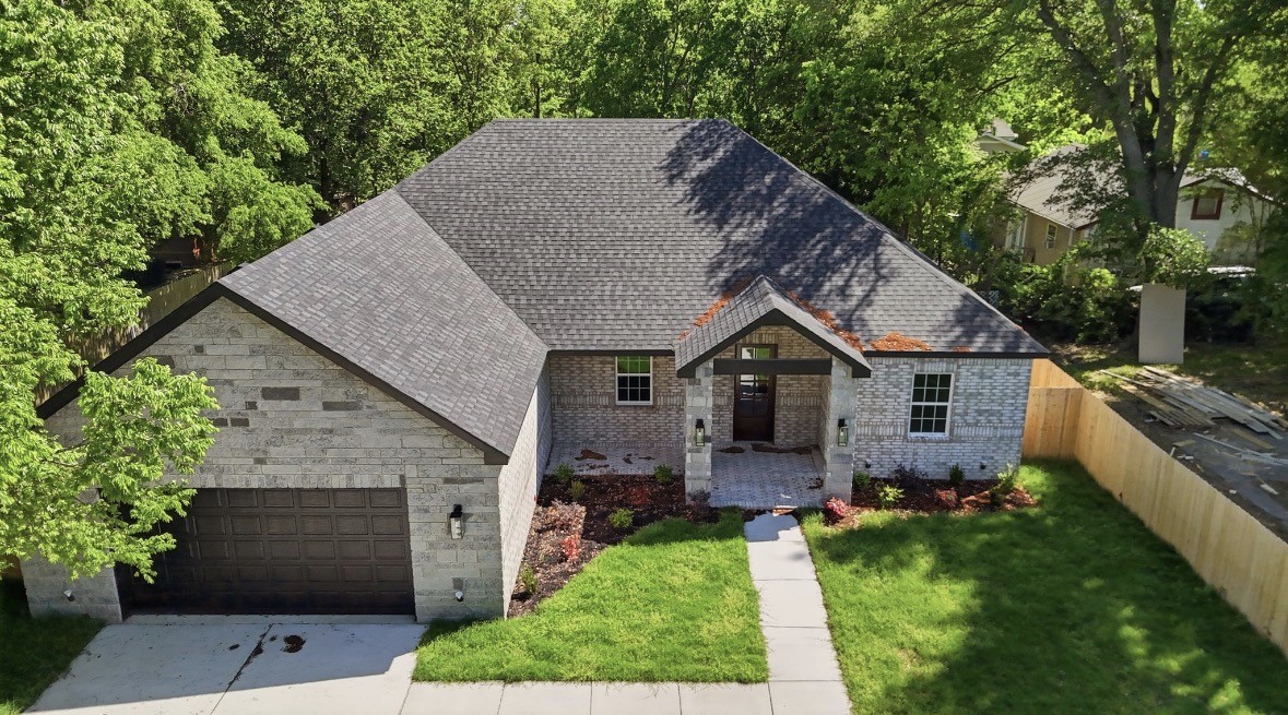 1011 Division Street Greenville TX 75401