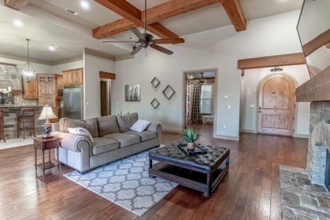 1214 Sunset Bay Court Granbury TX 76048