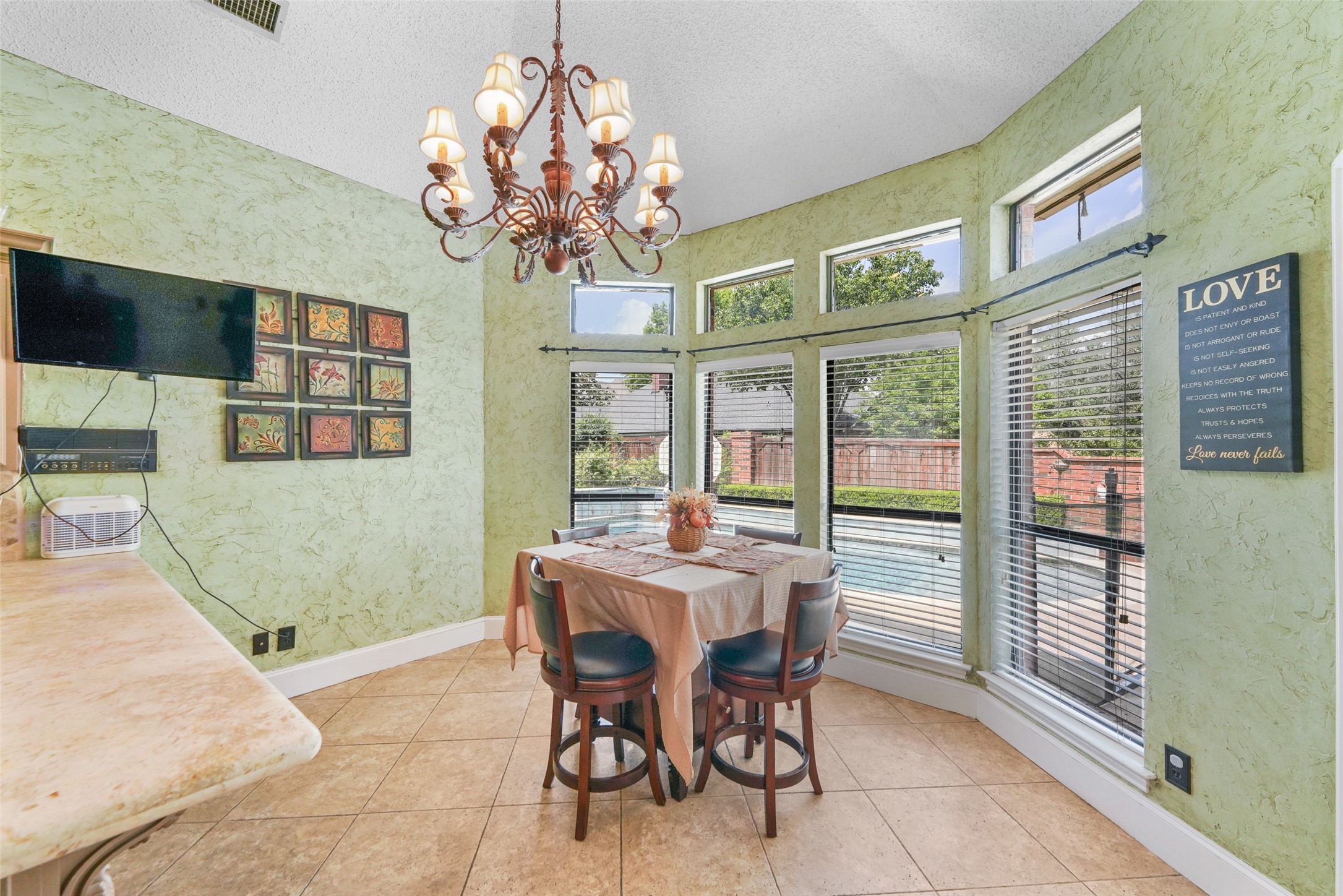 1767 Timber Ridge Circle Corinth TX 76210