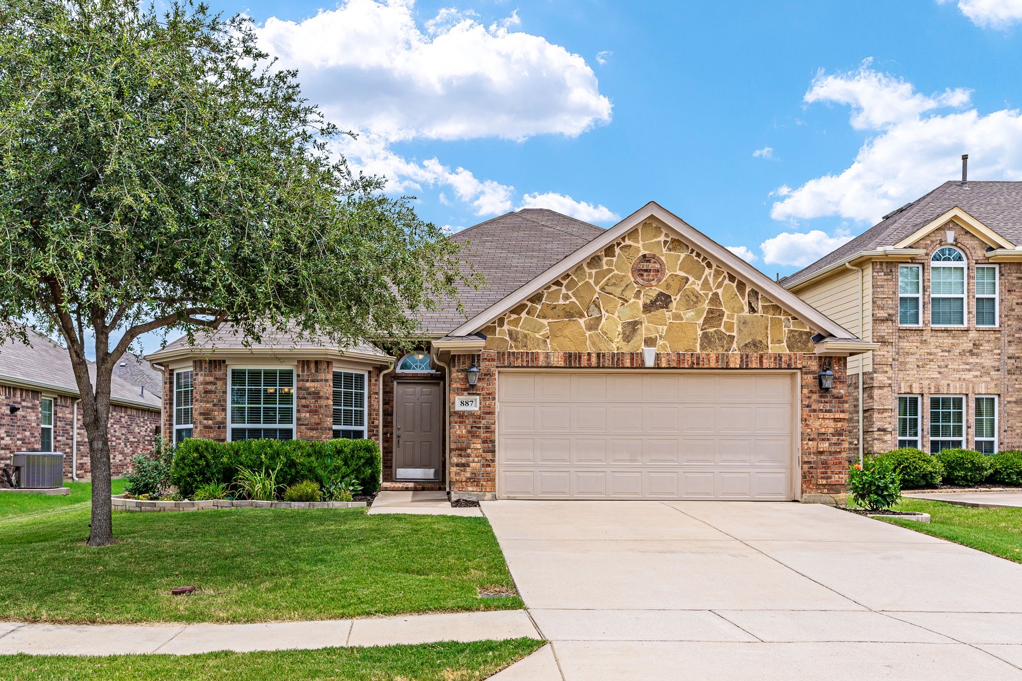 887 Woodrow Drive Lewisville TX 75067