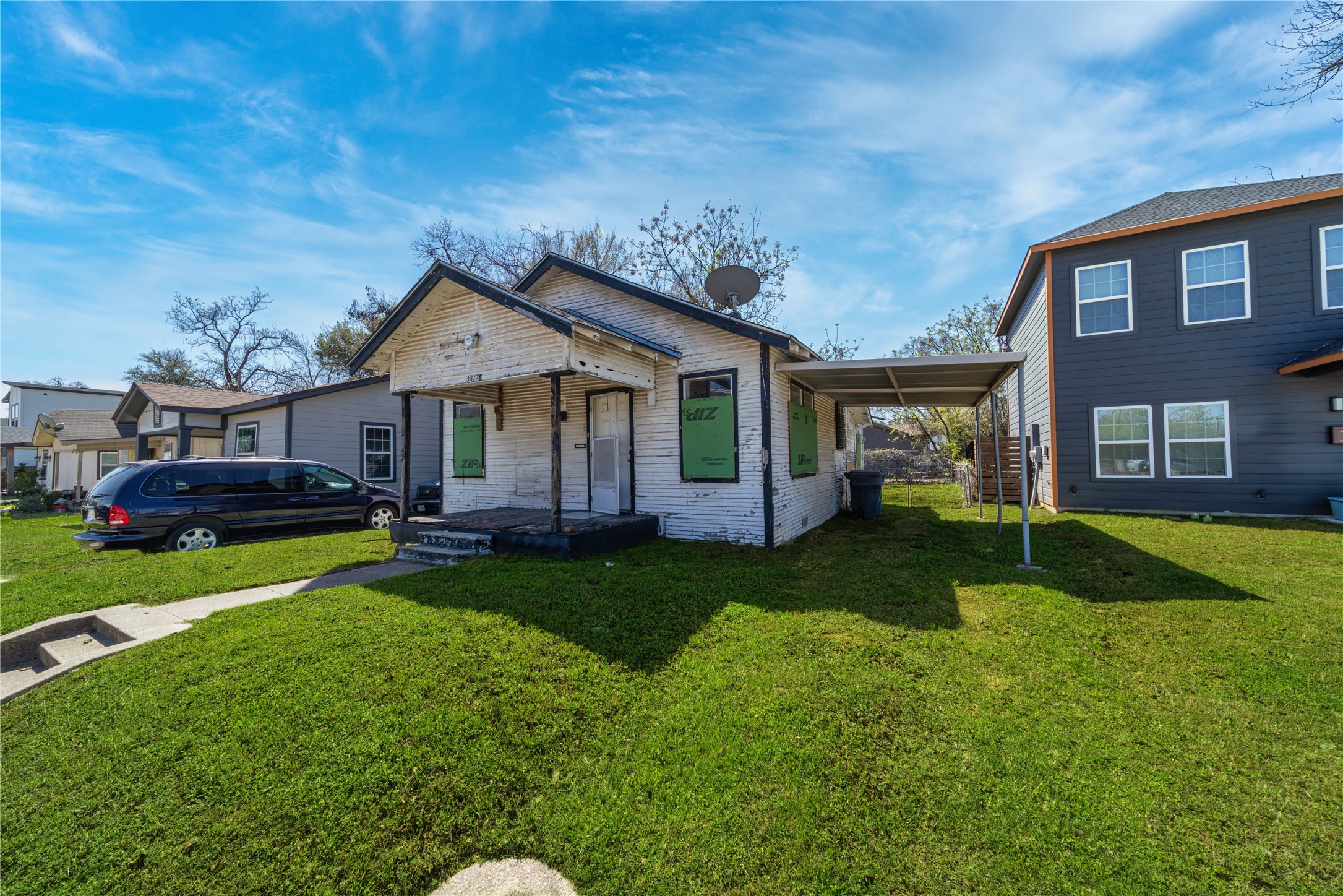 3817 Latimer Street Dallas TX 75215