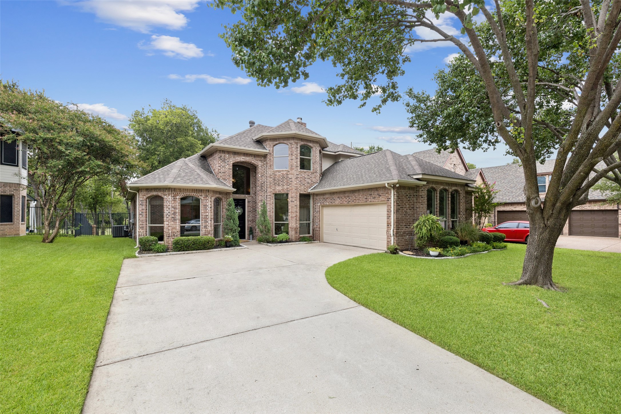 5516 Greenview Court North Richland Hills TX 76148