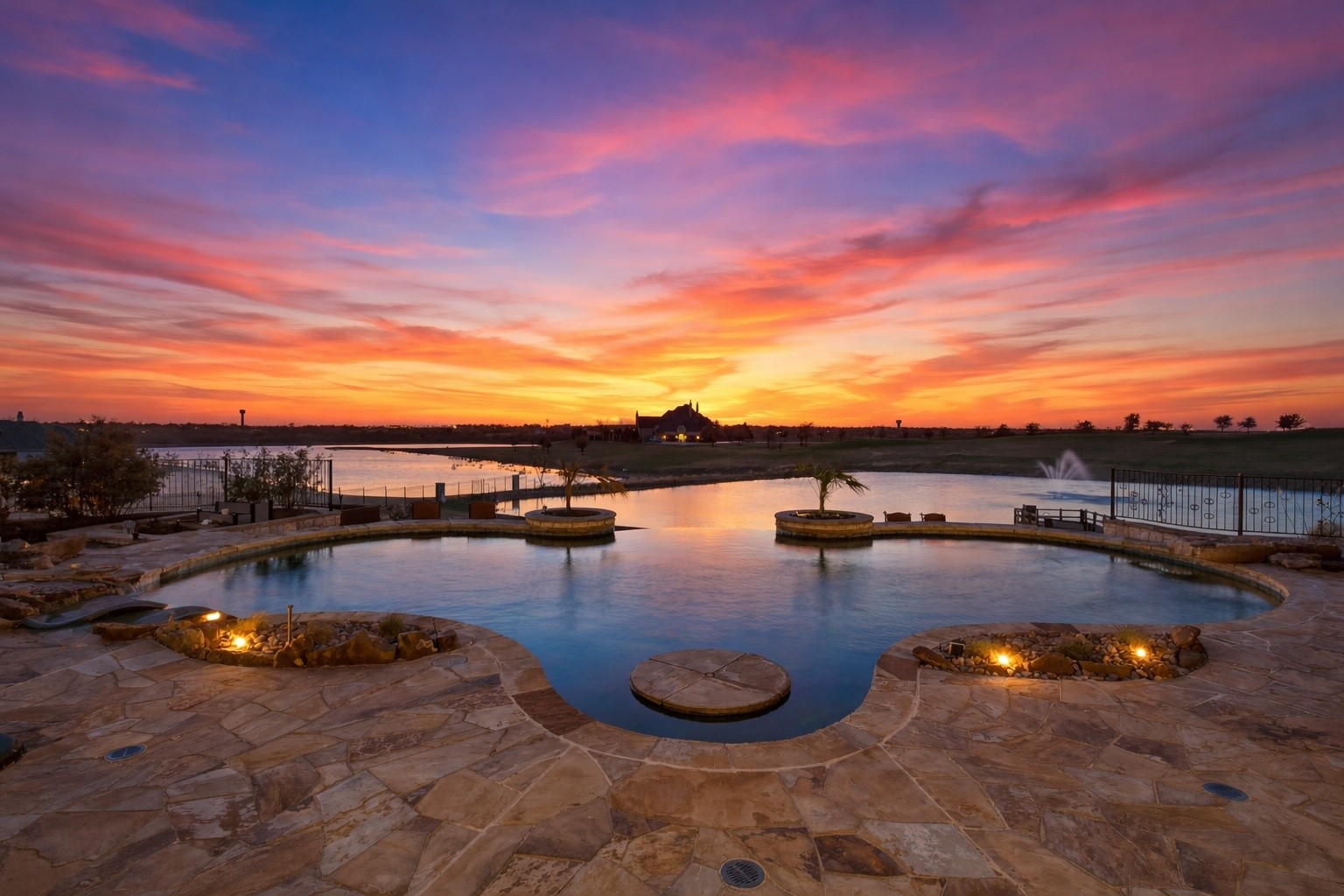 1572 Rabbit Ridge Road Heath TX 75032