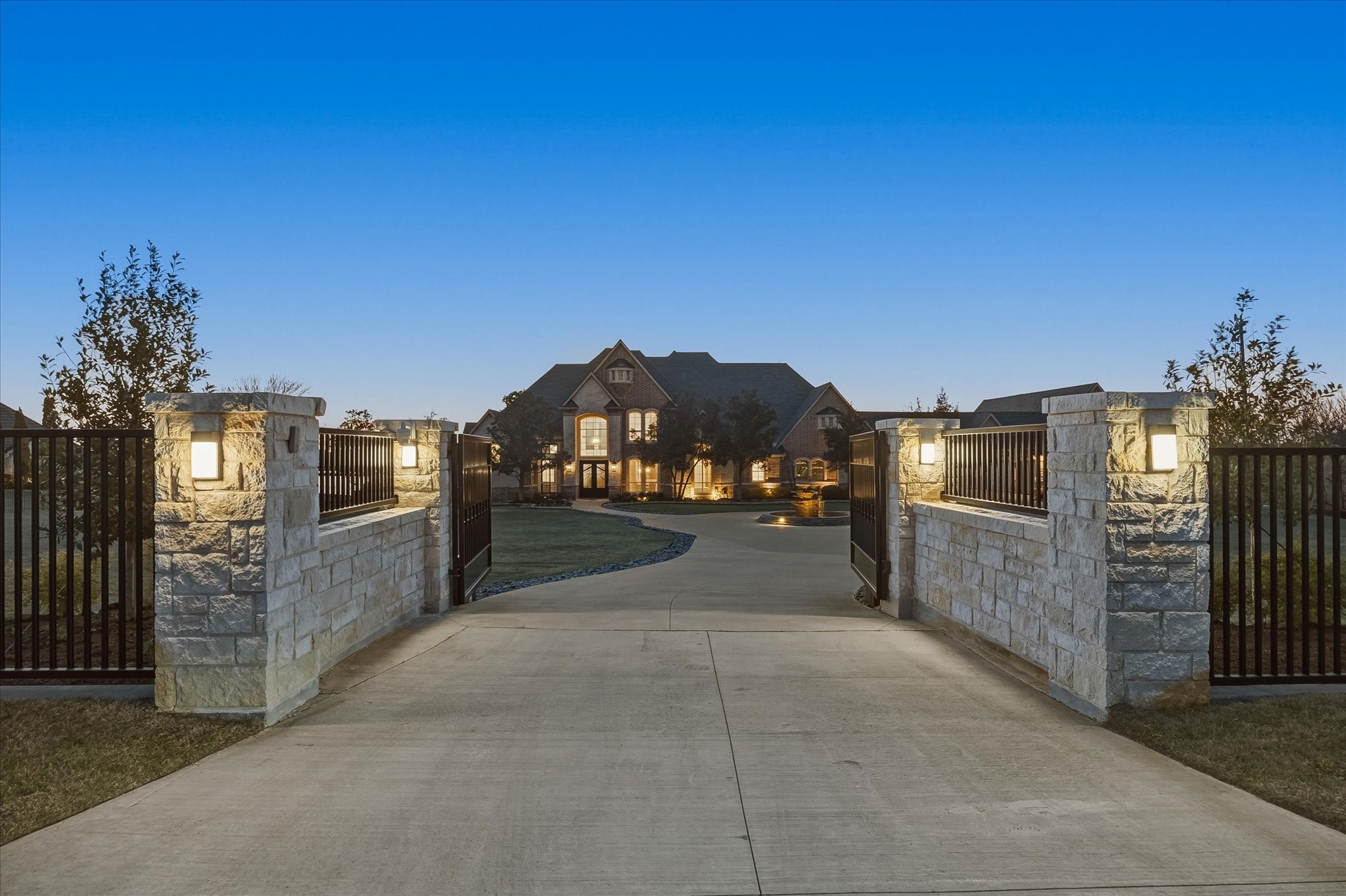 1572 Rabbit Ridge Road Heath TX 75032