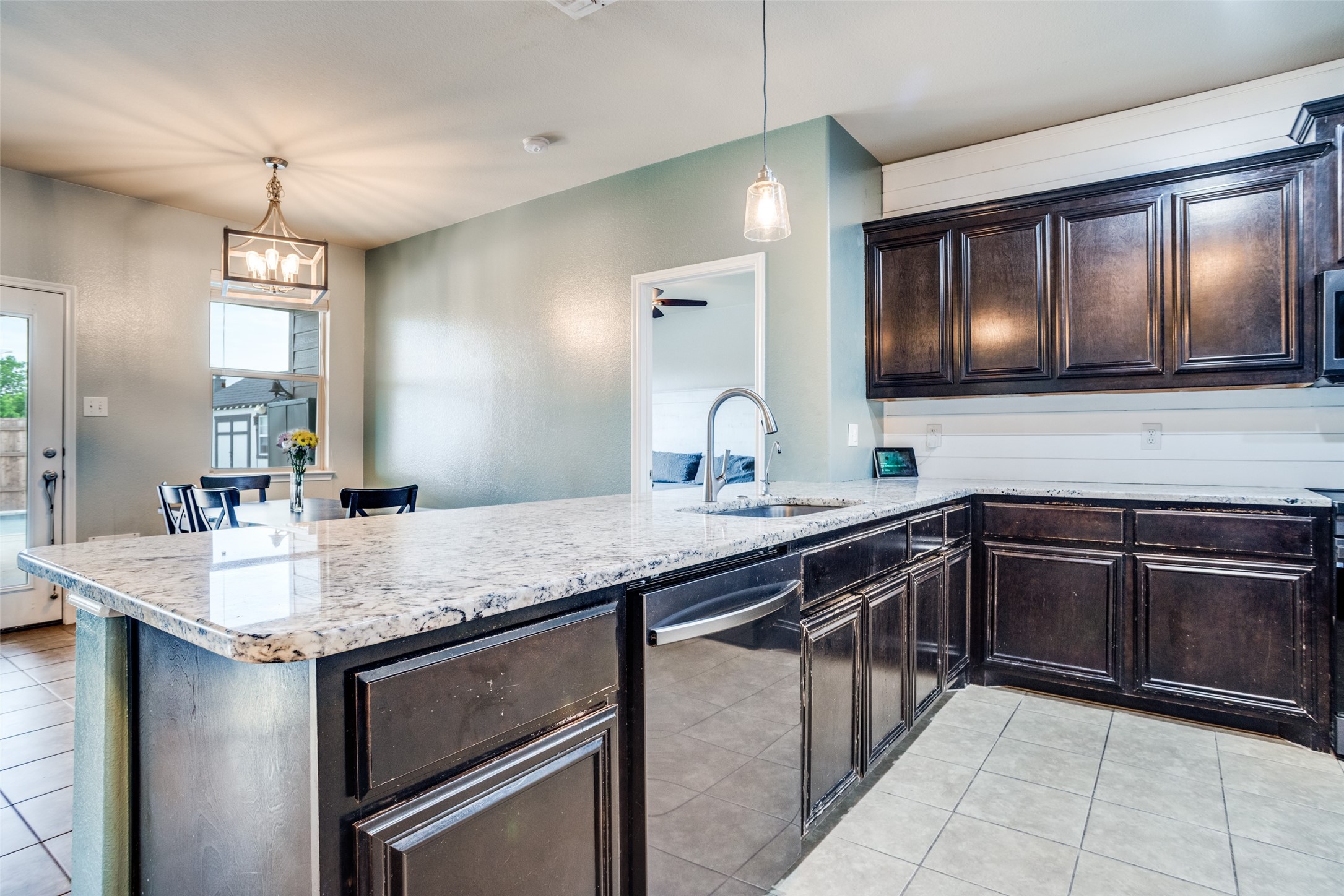 612 W Grove Circle Anna TX 75409