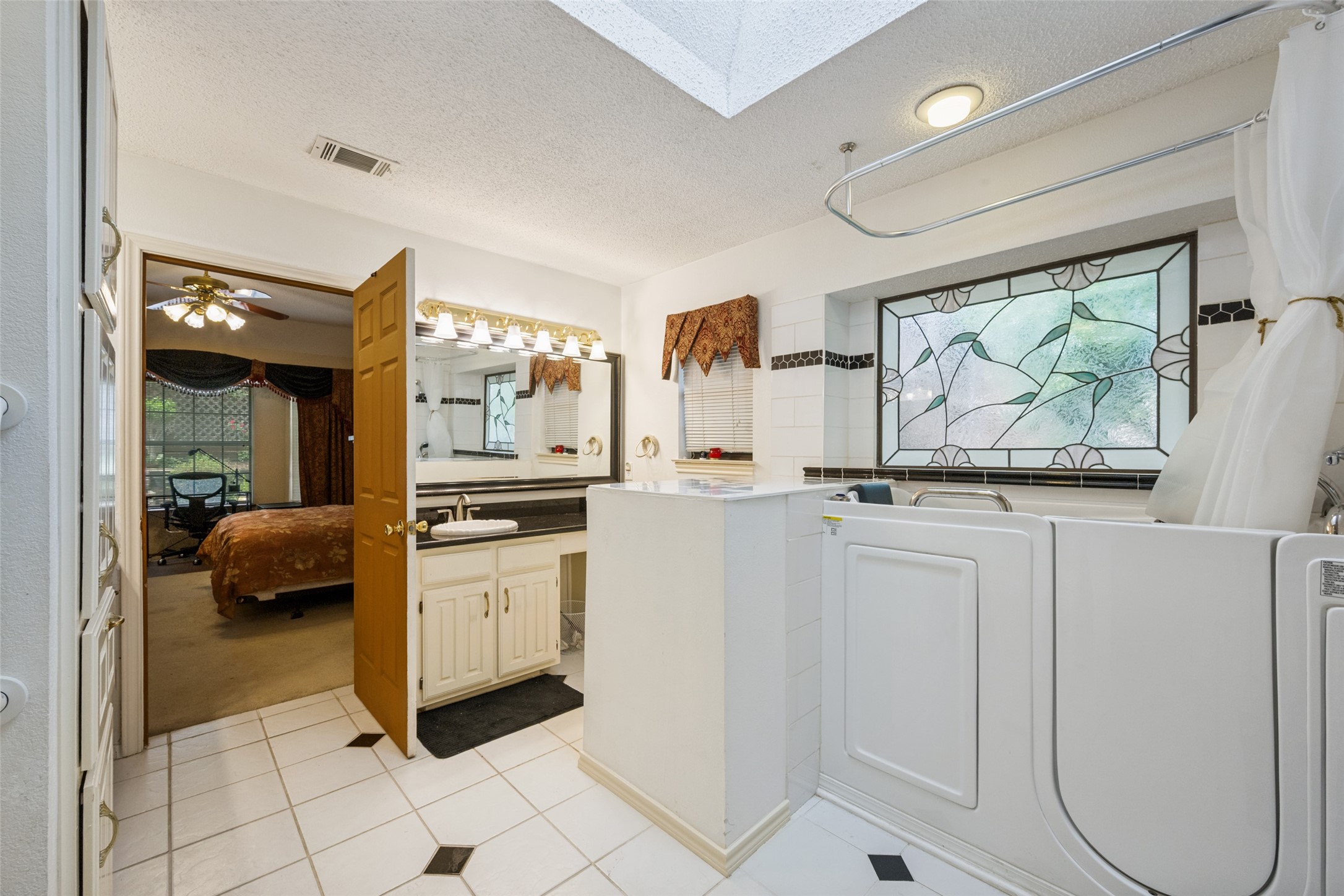 3910 Cross Bend Court Arlington TX 76016