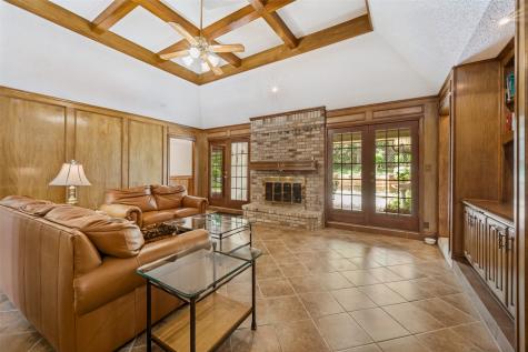 3910 Cross Bend Court Arlington TX 76016