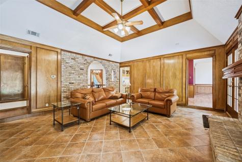 3910 Cross Bend Court Arlington TX 76016