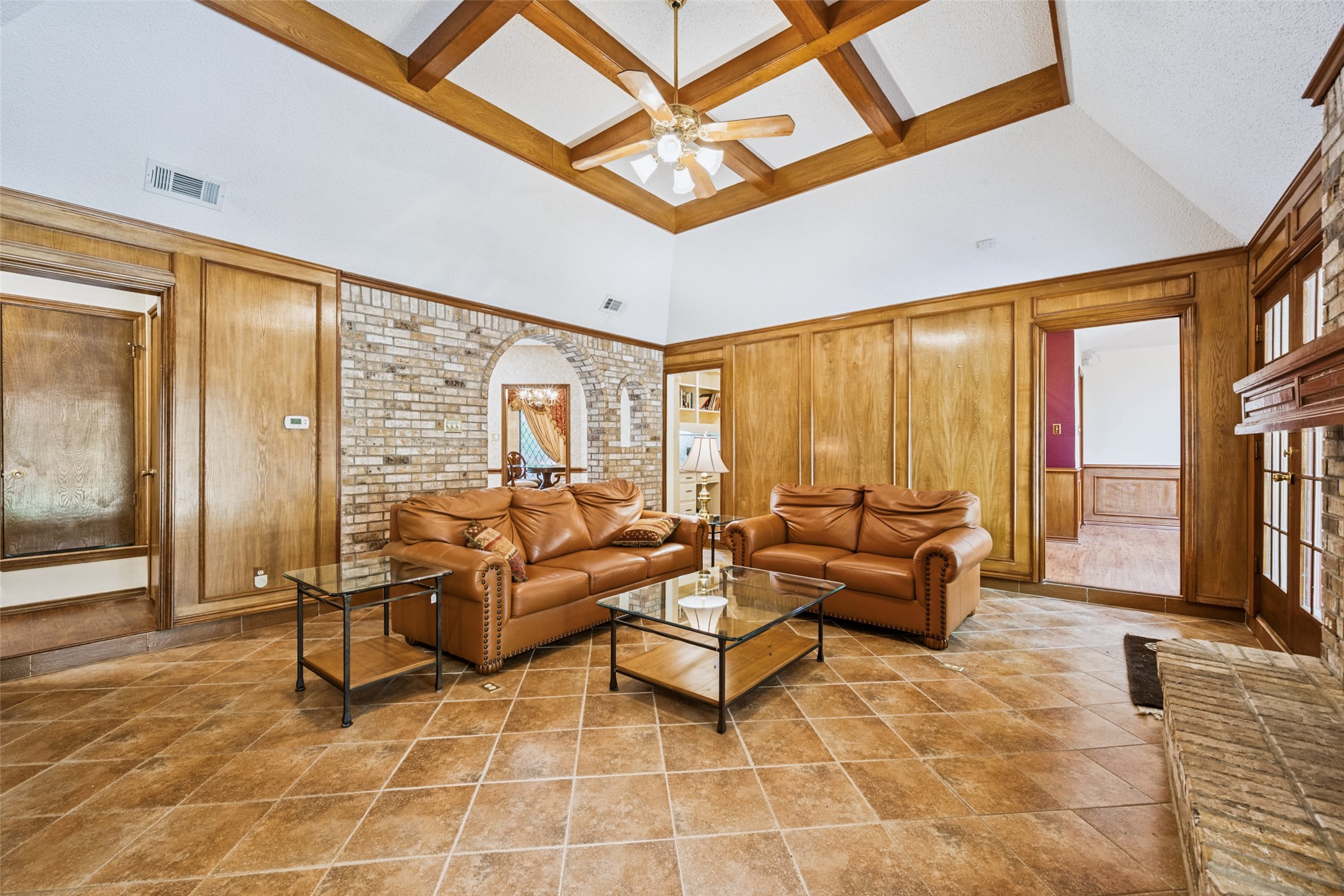 3910 Cross Bend Court Arlington TX 76016