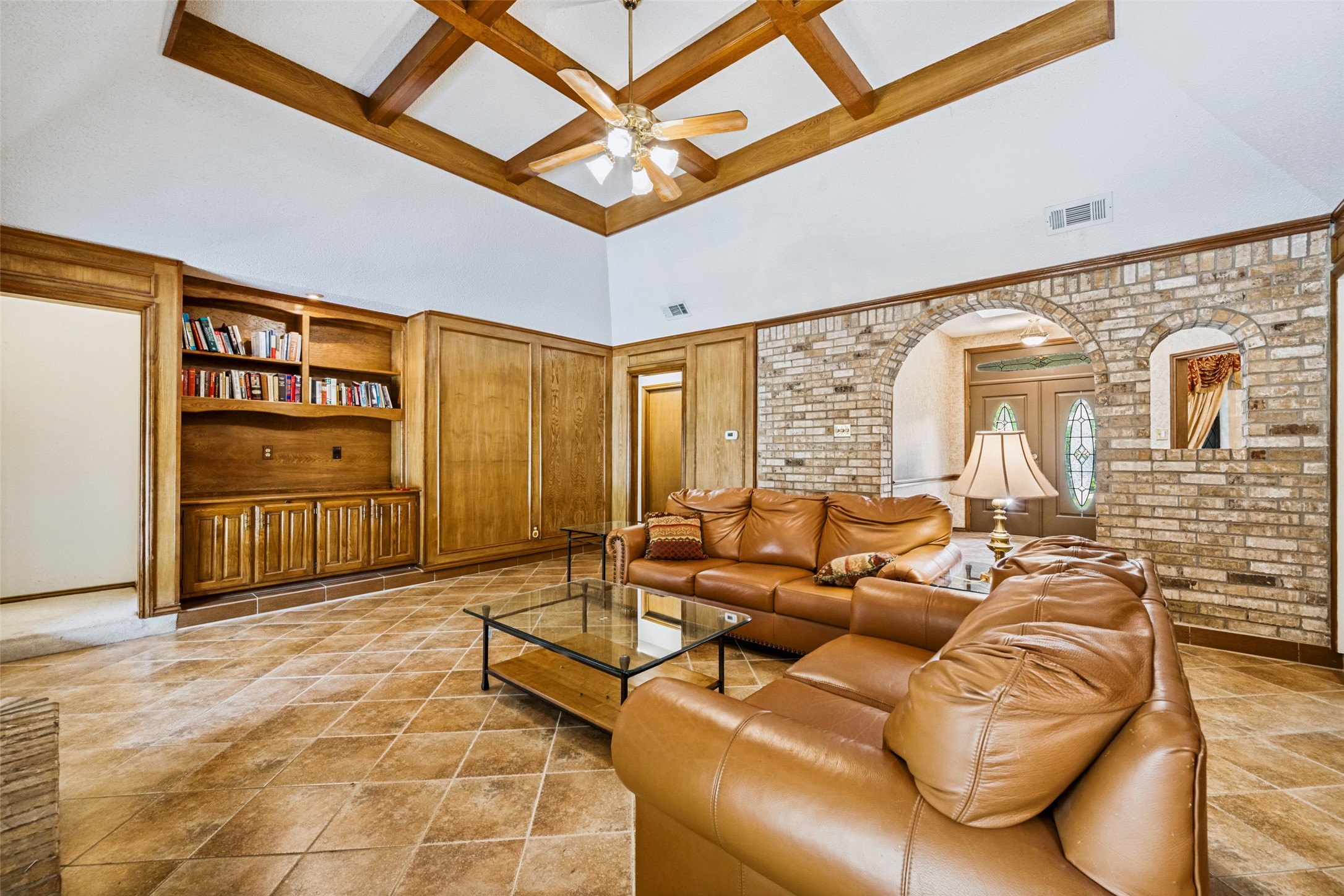 3910 Cross Bend Court Arlington TX 76016