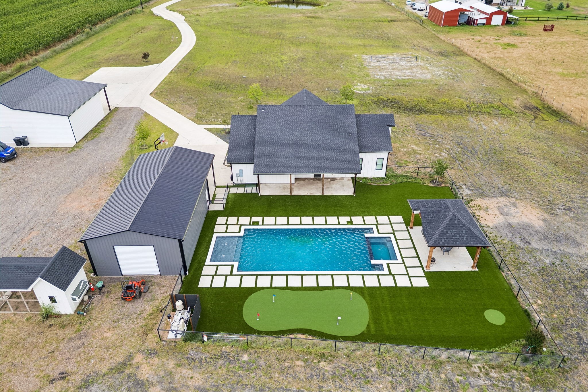9224 County Road 592 Nevada TX 75173
