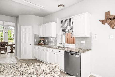 1120 Maple Creek Avenue Allen TX 75002