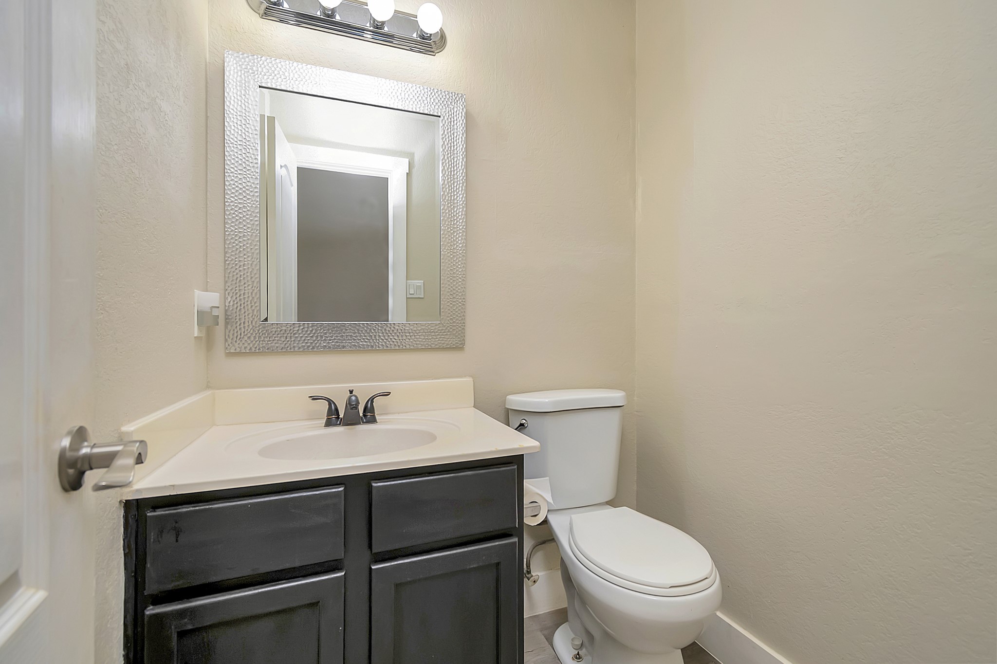 716 River Hill Lane Fort Worth TX 76114