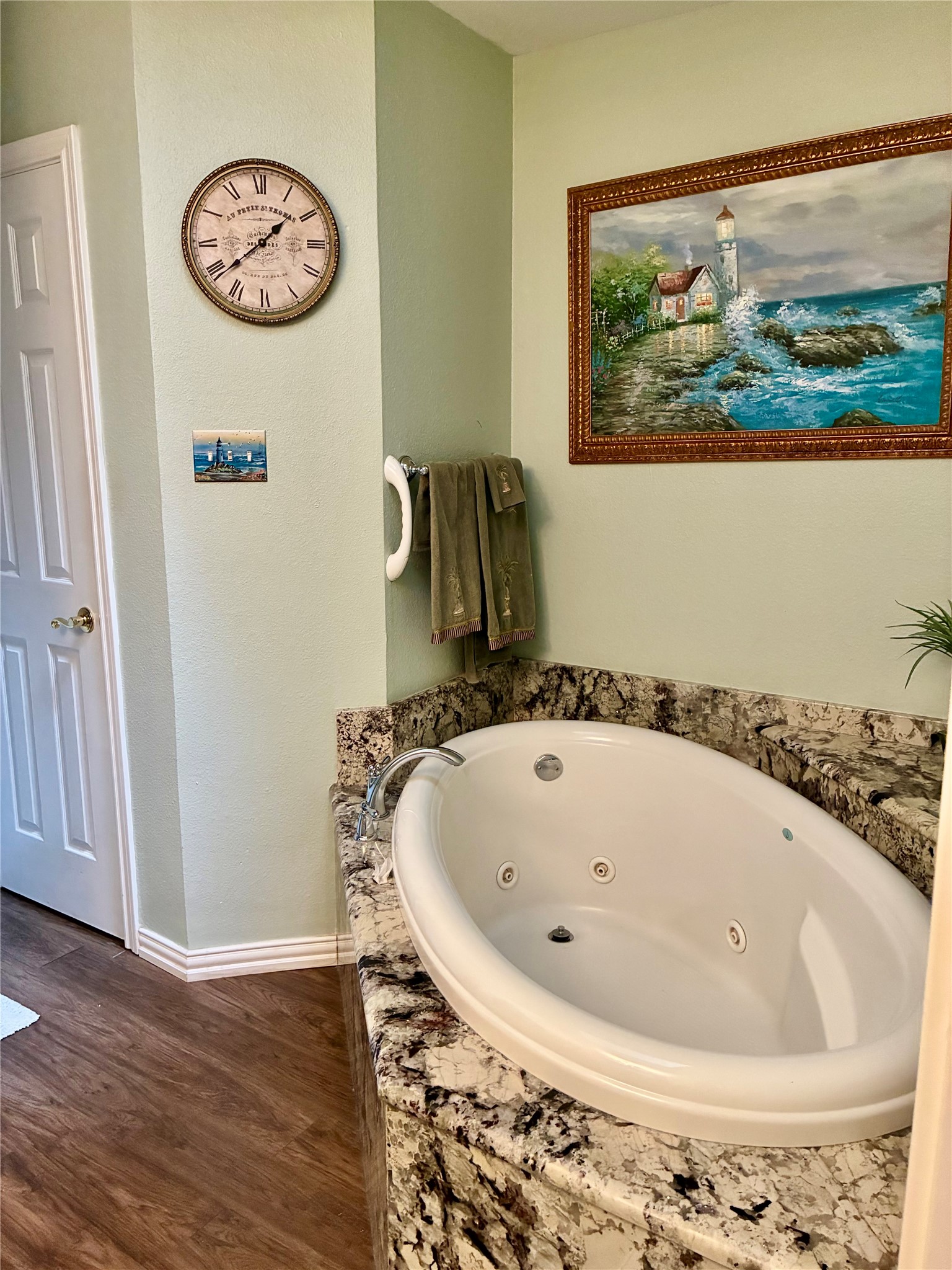 1408 Island Village Court Granbury TX 76048