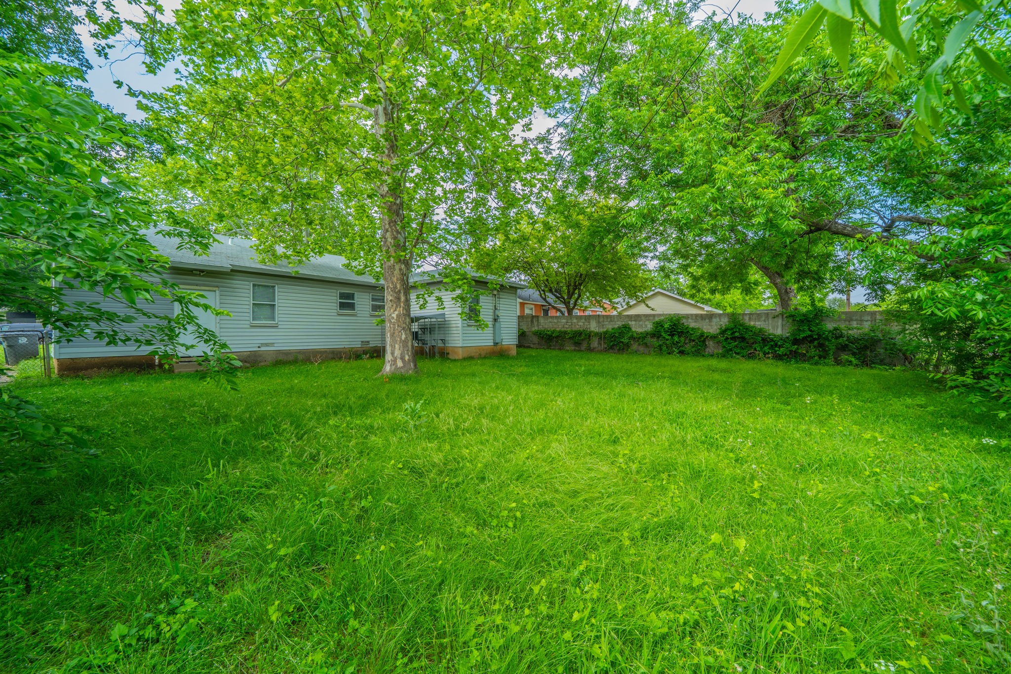 2526 Rolinda Drive Dallas TX 75211